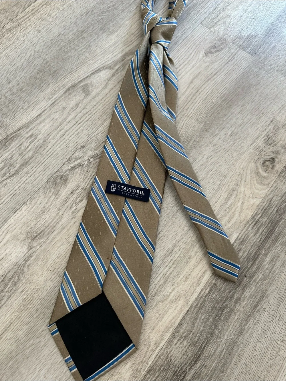 Stafford Brown Tie with Blue and White Stripes